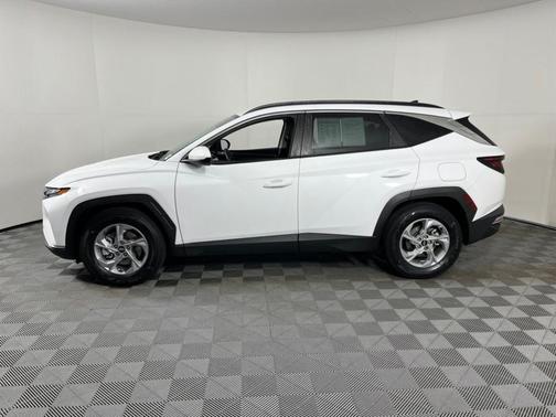 White Pearl 2024 Hyundai TUCSON SEL