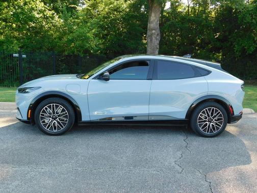 2024 Ford Mustang Mach-E Premium