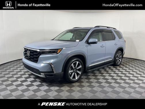 Sonic Gray Pearl 2024 Honda Pilot Elite