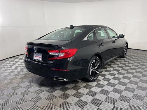 2022 Honda Accord Sport SE