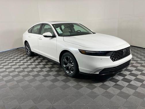 Platinum White Pearl 2026 Honda Accord Hybrid EX-L