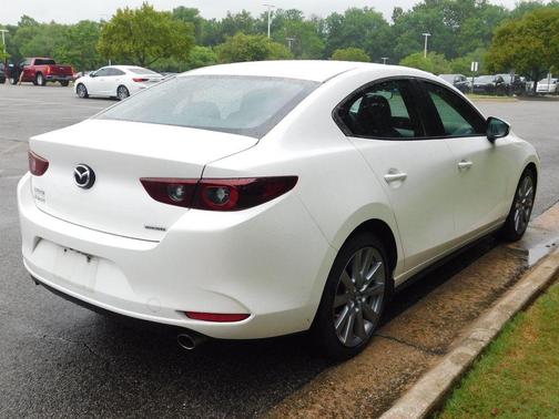 2023 Mazda Mazda3 FWD w/Preferred Package