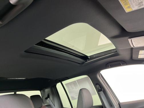 2024 Honda Ridgeline Black Edition