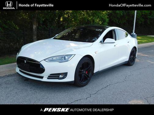 Pearl White 2013 Tesla Model S Performance