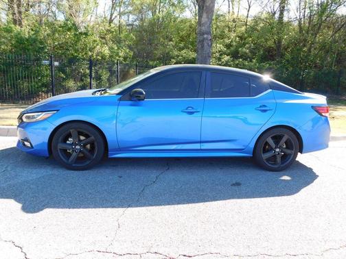 2022 Nissan Sentra SR