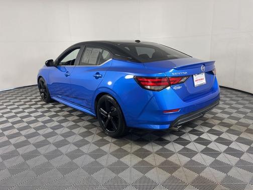 2022 Nissan Sentra SR