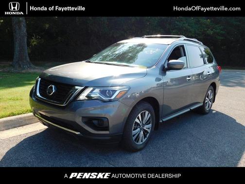2020 Nissan Pathfinder S