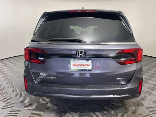 Modern Steel Metallic 2026 Honda Odyssey Touring