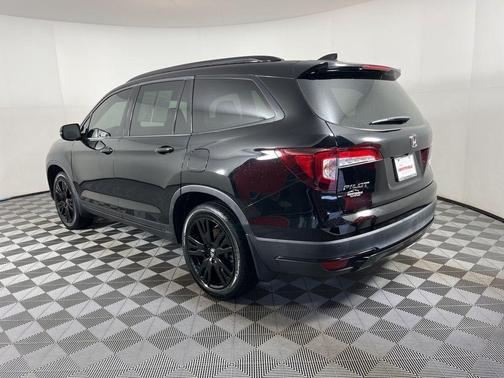 2022 Honda Pilot Black Edition