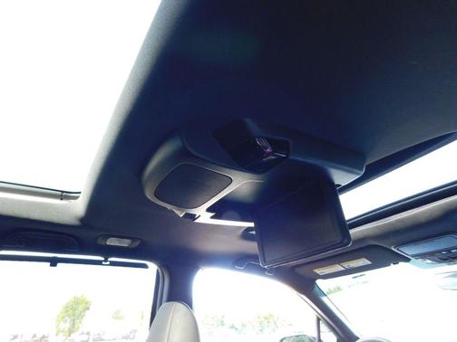 2022 Honda Pilot Black Edition