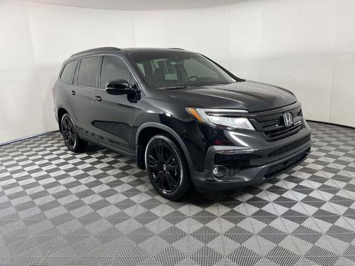 2022 Honda Pilot Black Edition