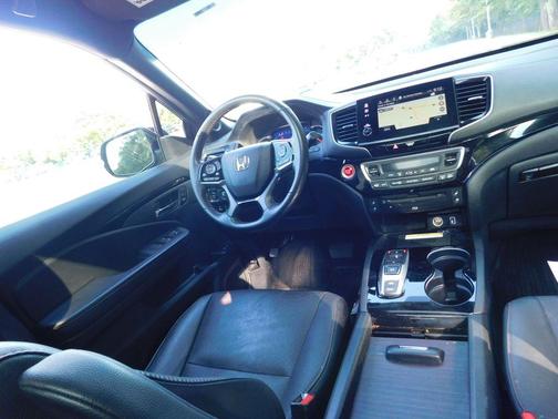 2022 Honda Pilot Black Edition