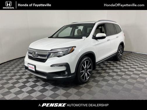 2022 Honda Pilot Touring 7-Passenger