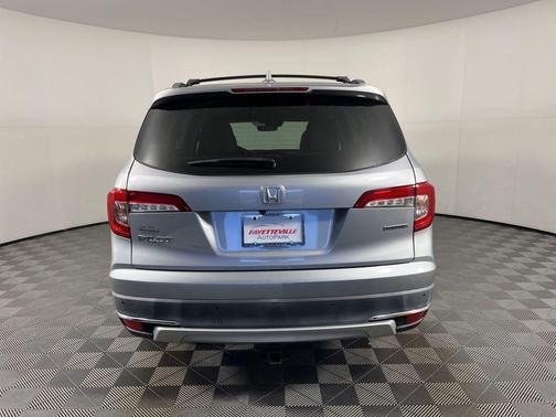 2019 Honda Pilot Touring 7-Passenger