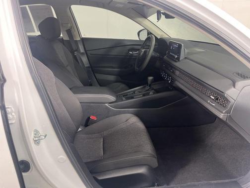 Platinum White Pearl 2025 Honda Accord SE