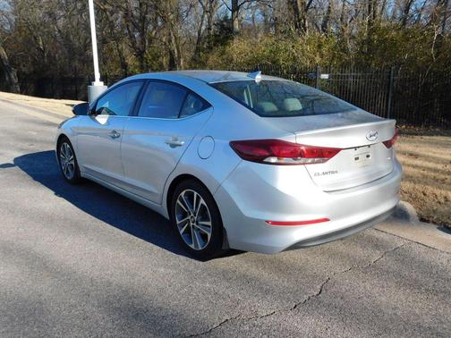 2018 Hyundai ELANTRA Limited