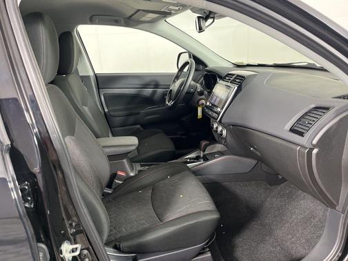2023 Mitsubishi Outlander Sport 2.0 LE