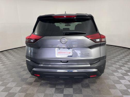 2022 Nissan Rogue Platinum