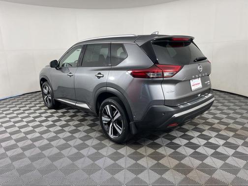 2022 Nissan Rogue Platinum