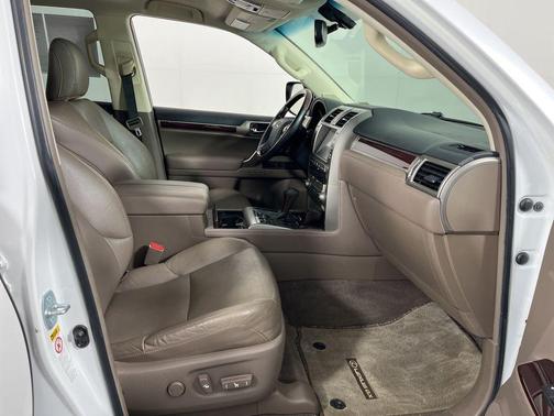 2017 Lexus GX 460 Base