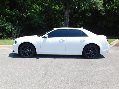 2021 Chrysler 300 S