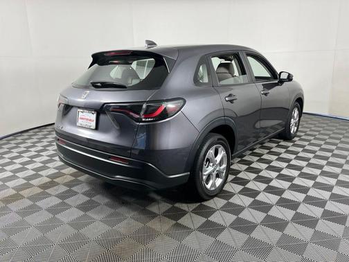 Modern Steel Metallic 2023 Honda HR-V LX