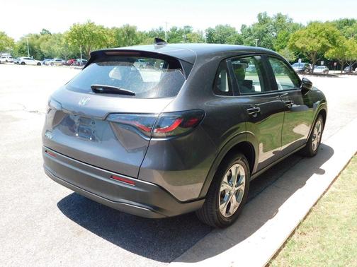 Modern Steel Metallic 2023 Honda HR-V LX
