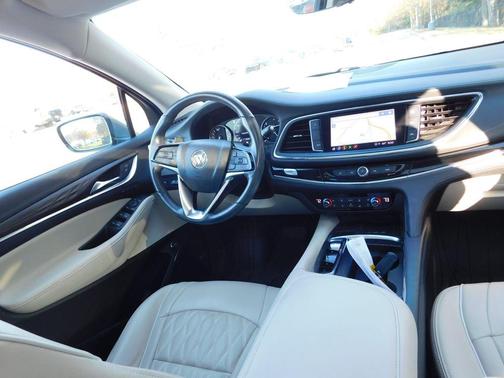 2022 Buick Enclave Avenir