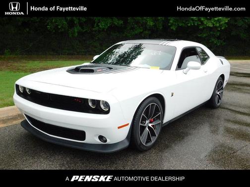2018 Dodge Challenger 392 Hemi Scat Pack Shaker