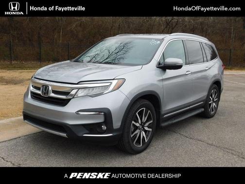 2022 Honda Pilot Touring 7-Passenger
