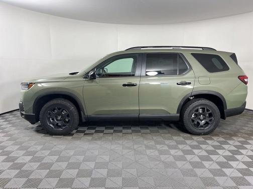2026 Honda Pilot TrailSport