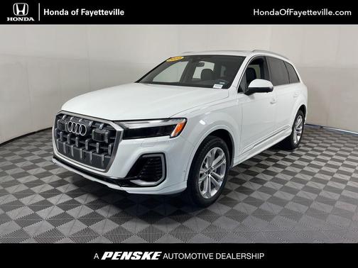 2025 Audi Q7 55 Premium Plus