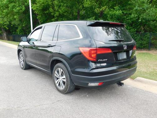 Crystal Black Pearl 2018 Honda Pilot EX-L
