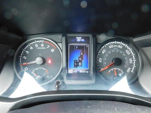 2021 Toyota Tacoma SR