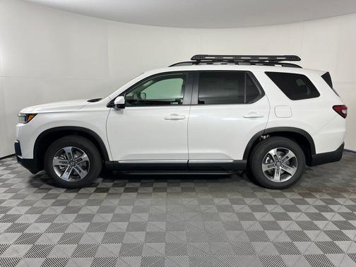 Platinum White Pearl 2026 Honda Pilot EX-L