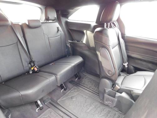 2025 Toyota Sienna Woodland Edition