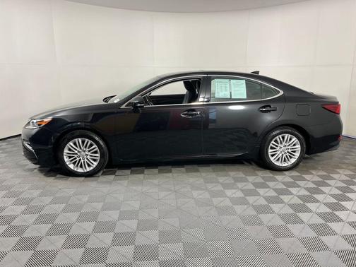 Obsidian Black 2016 Lexus ES 350 Base