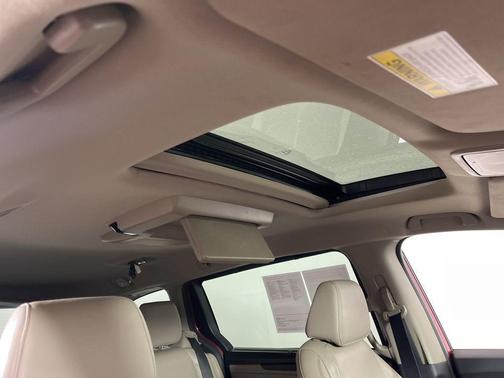 Radiant Red Metallic II 2023 Honda Odyssey Touring