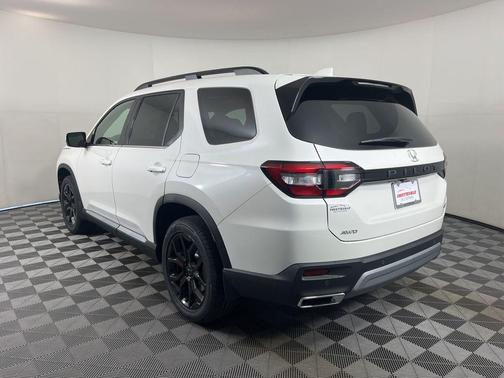 2025 Honda Pilot Touring+
