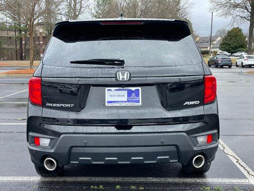 Crystal Black Pearl 2025 Honda Passport EX-L
