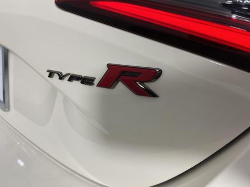 2023 Honda Civic Type R Base