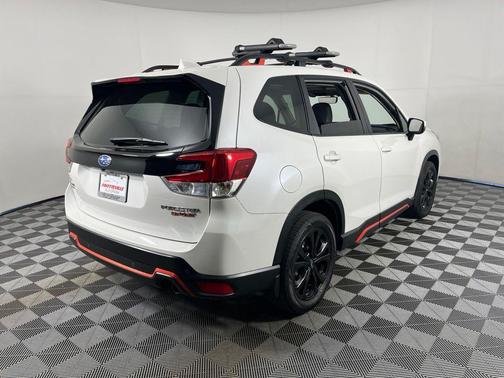 Crystal White Pearl 2021 Subaru Forester Sport