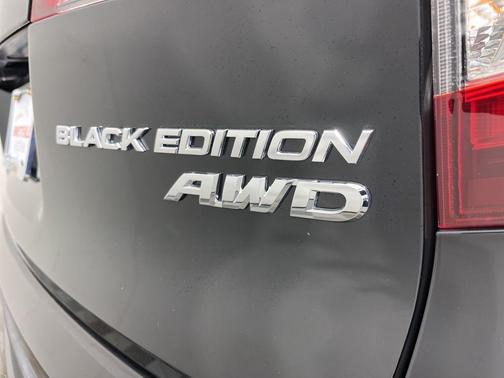 2022 Honda Pilot Black Edition