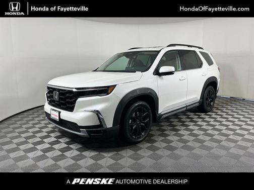 Platinum White Pearl 2025 Honda Pilot Touring