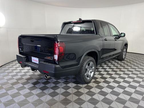 2025 Honda Ridgeline TrailSport