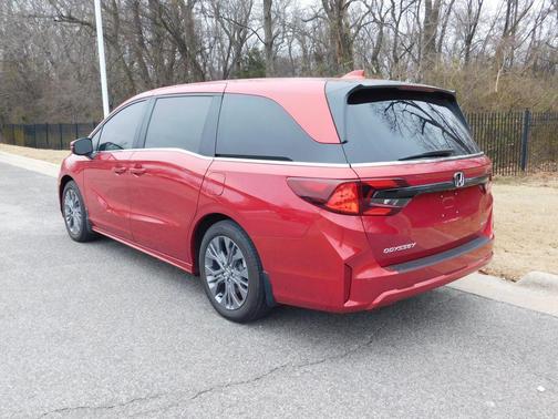 2025 Honda Odyssey Touring