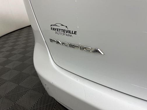 2022 Chrysler Pacifica Pinnacle