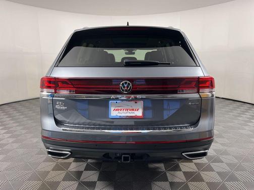 2024 Volkswagen Atlas 2.0T SEL