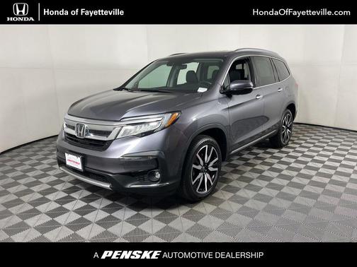 2022 Honda Pilot Touring 7-Passenger