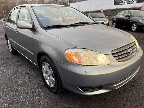 2004 Toyota Corolla LE